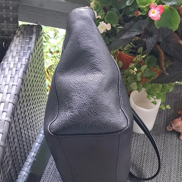 Coach Turnlock Chain 27 Black Leather Shoulder Bag 57107 Excellent